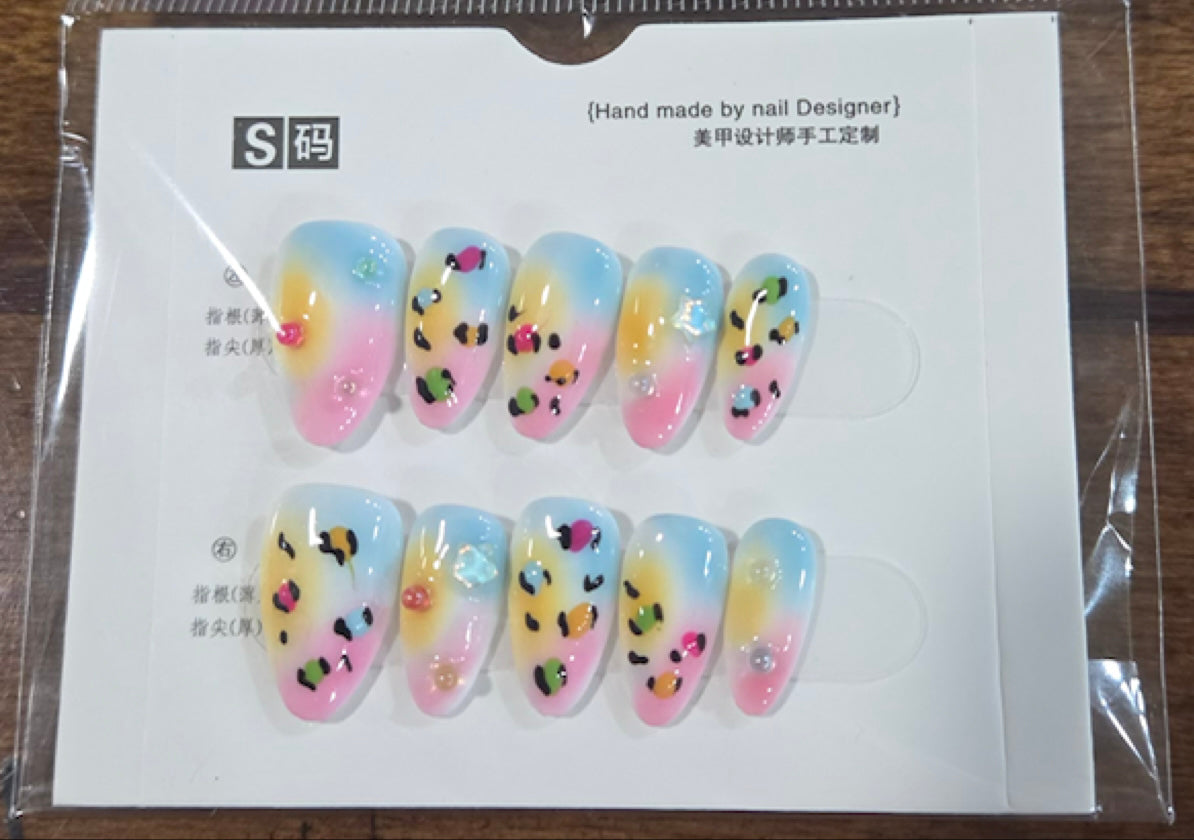 Pastel Rainbow Leopard Press-On Nail Set