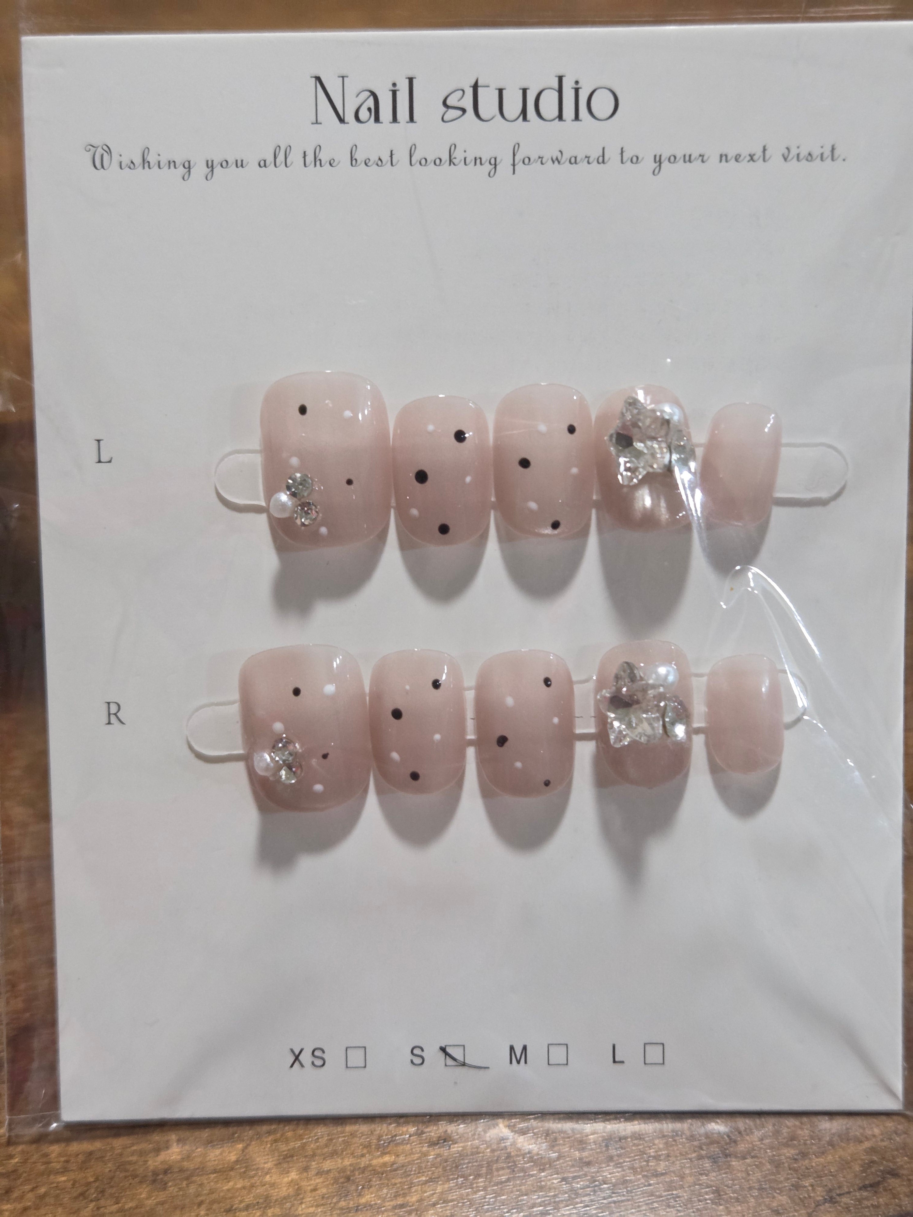 Set 8 — Blush Polka Dot & Bow Press-On Nail Set