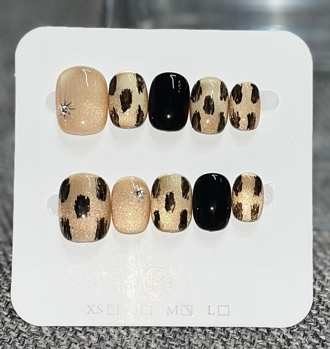 Wild Luxe Press-On Nail Set